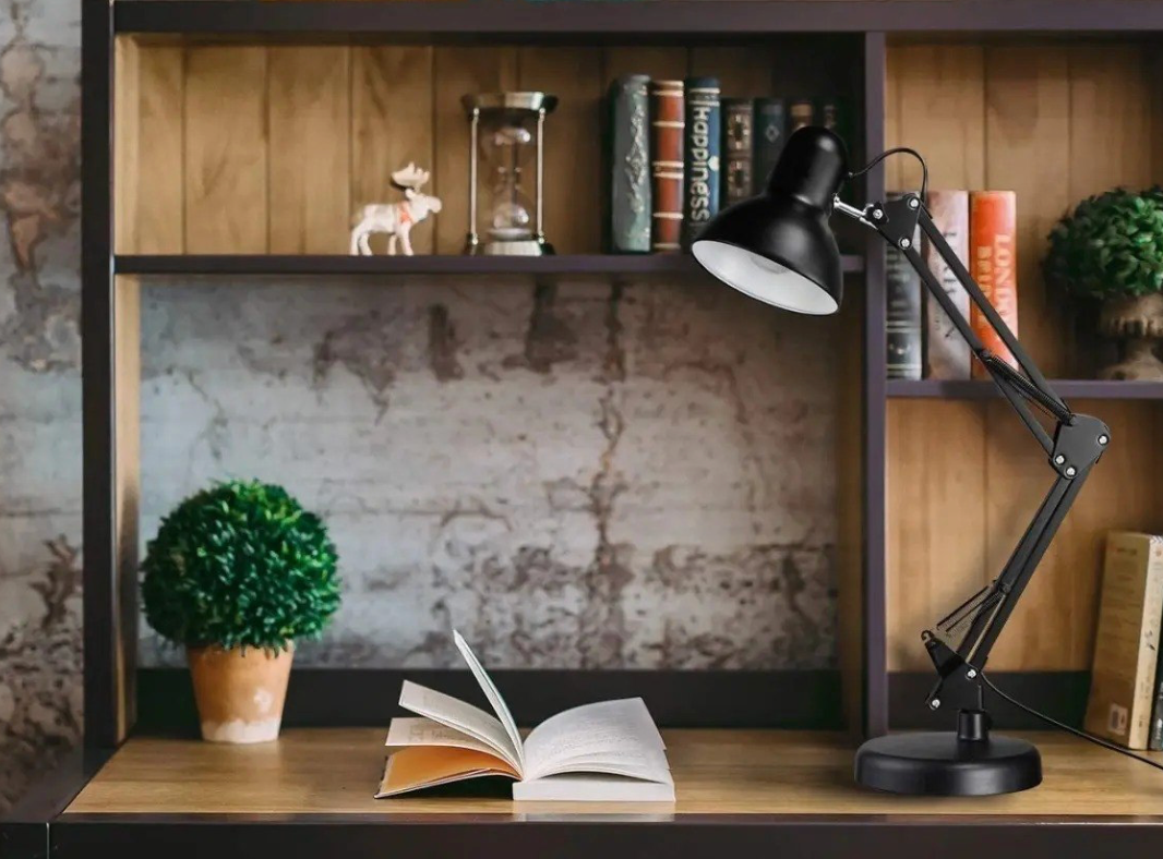 Lámpara de Escritorio Articulada Estilo Arquitecto con Brazo Flexible y Base de Mesa