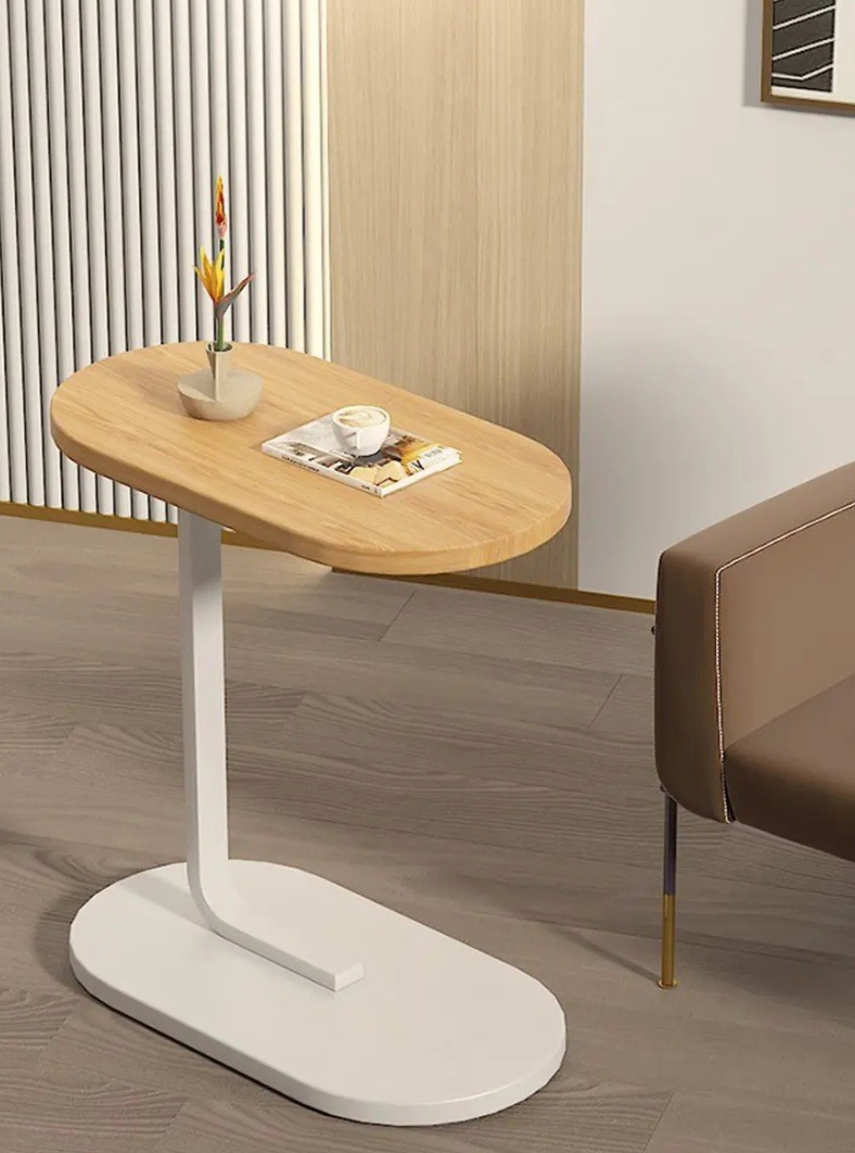 Mesa Auxiliar Ovalada C-Shape Estilo Minimalista con Base de Metal