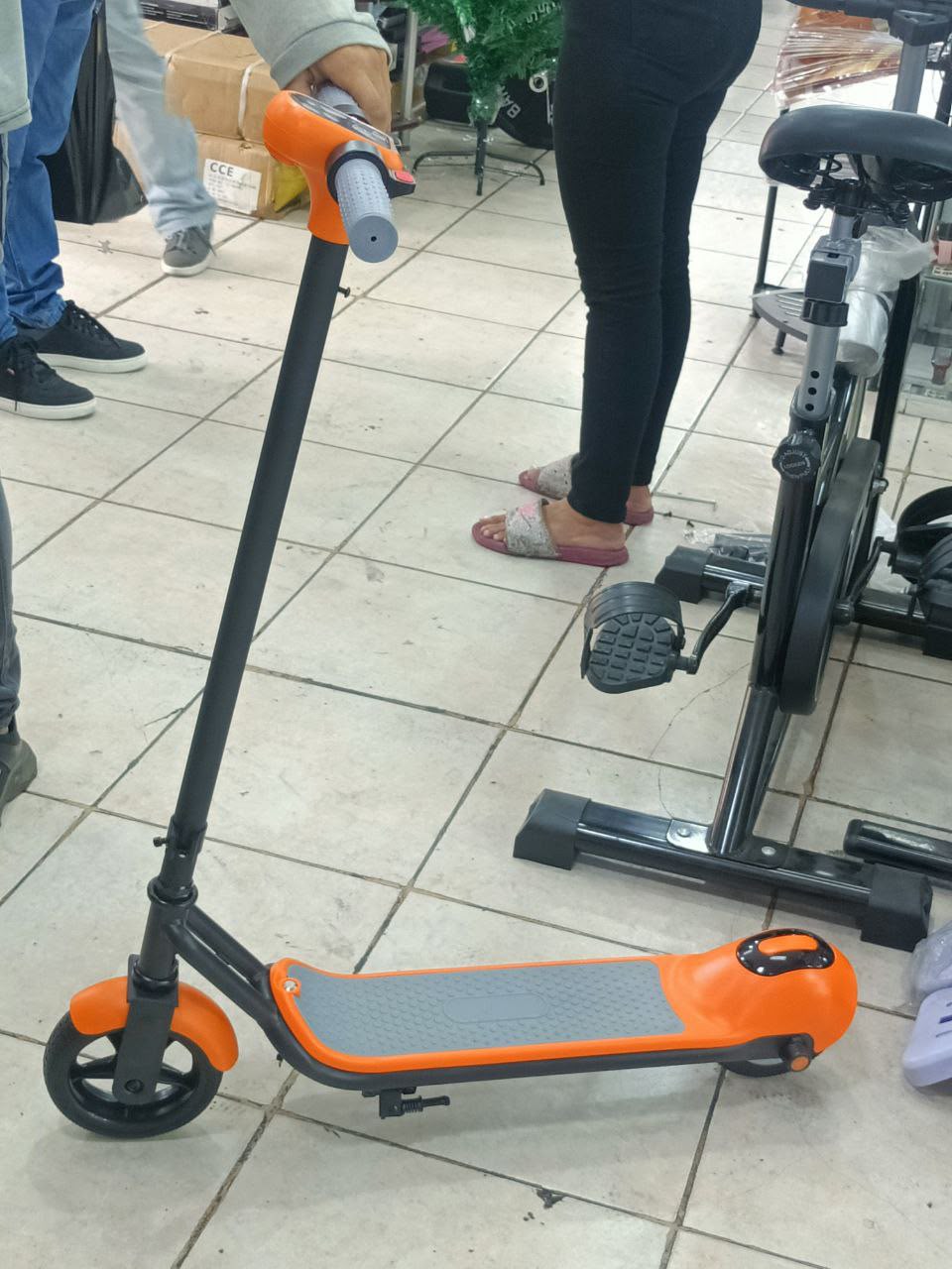 Scooter eléctrico con Bluetooth