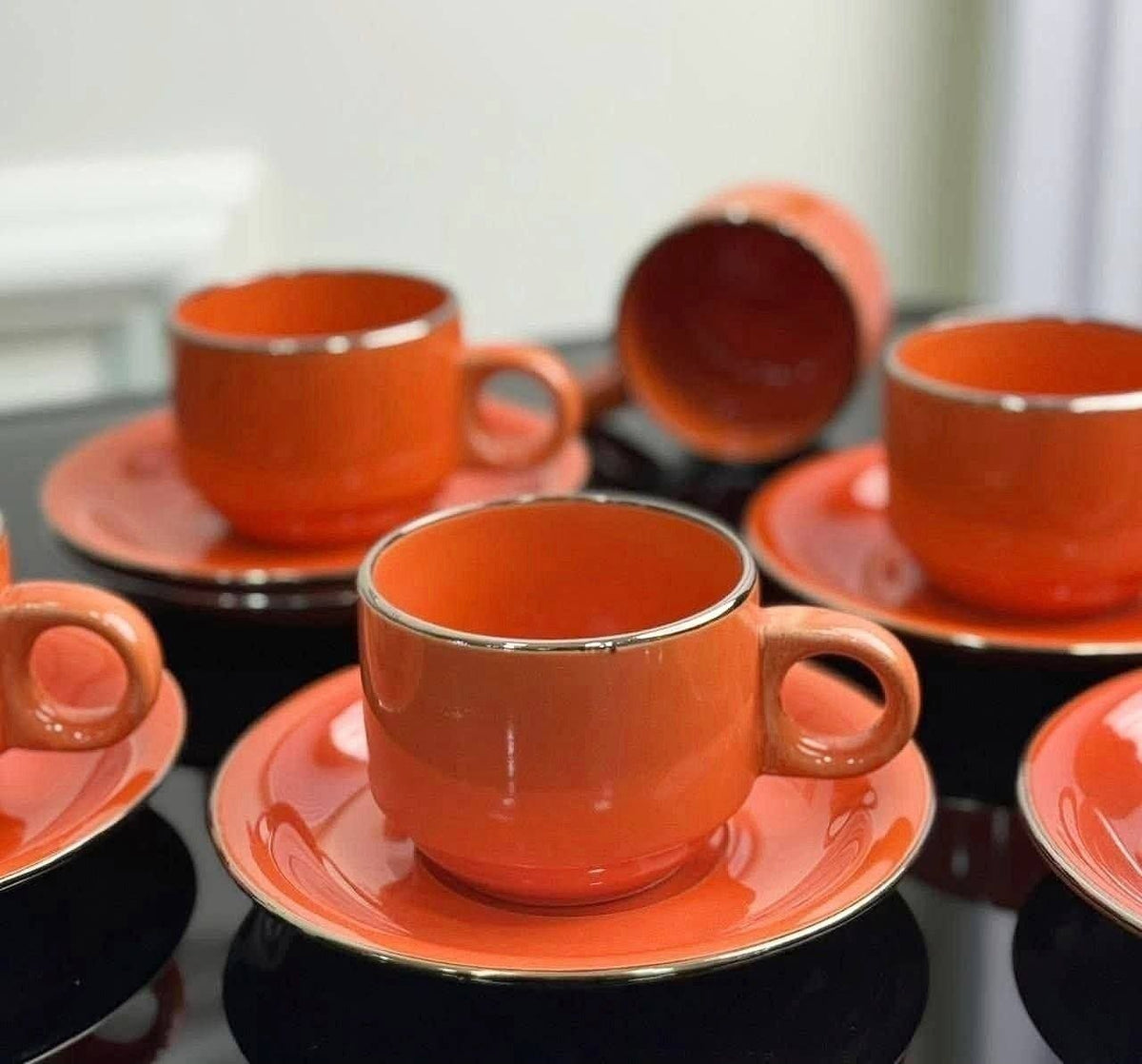Set de 6 tazas + 6 platos naranja