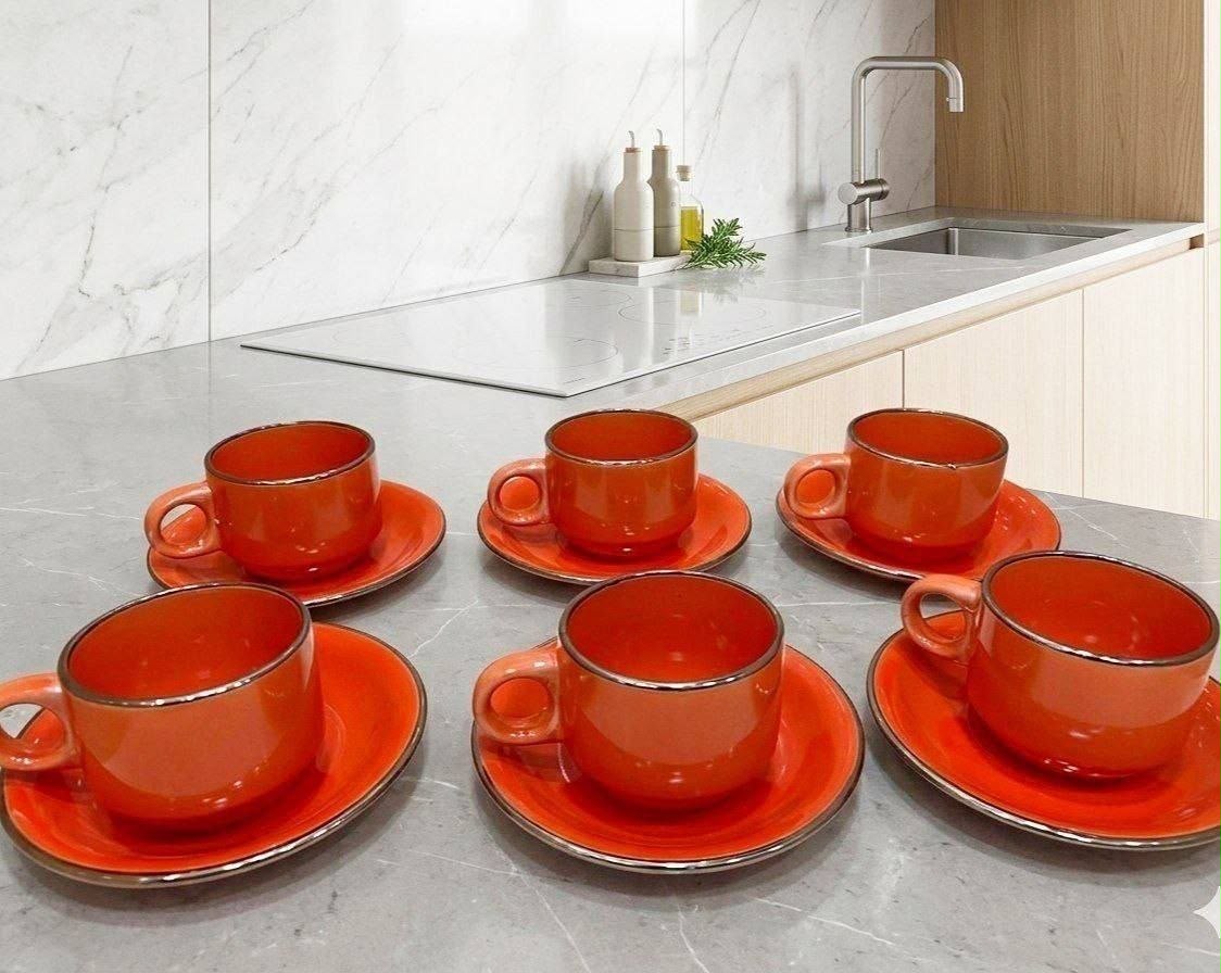 Set de 6 tazas + 6 platos naranja